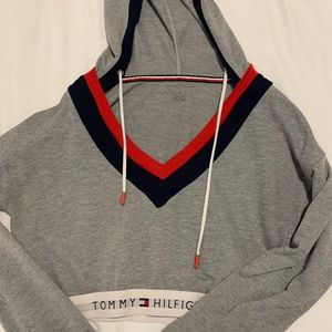 UO Tommy Cropped hoodie